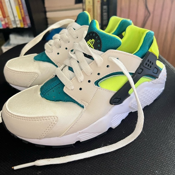 Youth Nike air Huarache - Picture 1 of 7